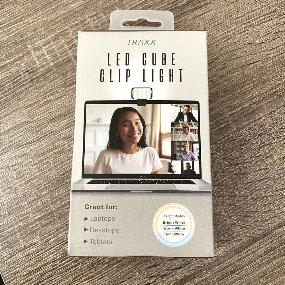 TRAXX LED Cube Clip Light for Laptop